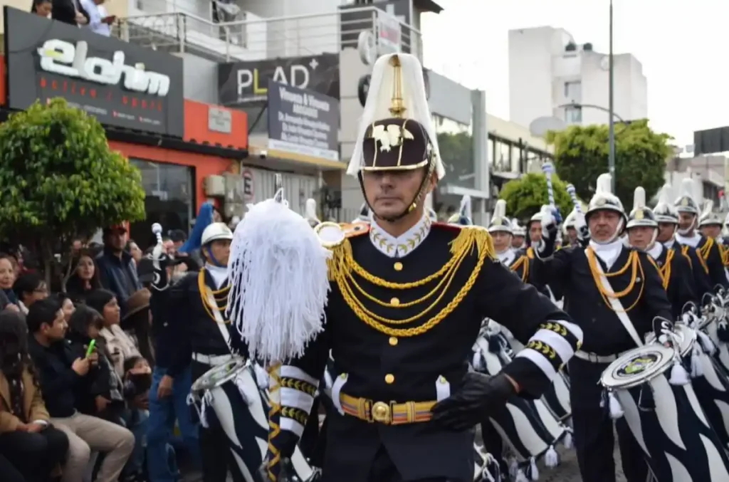 Desfile de la Riobambeñidad 2026: 10 años de tradición en Riobamba