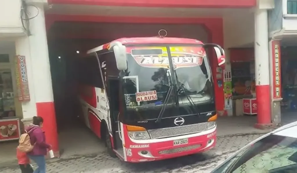 Terminal terrestre en Alausí