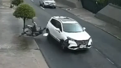 Video | Ciclista fue atropellado y conductor huyó del lugar
