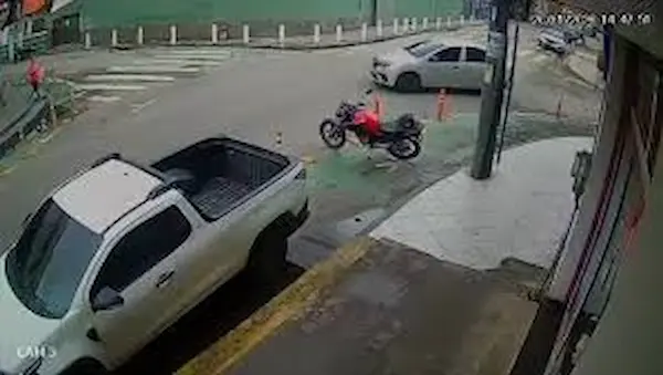 Video viral muestra el momento exacto del intento de robo