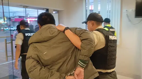 De la Unidad de Policía Comunitaria Terminal Terrestre fueron trasladados hasta Fiscalía