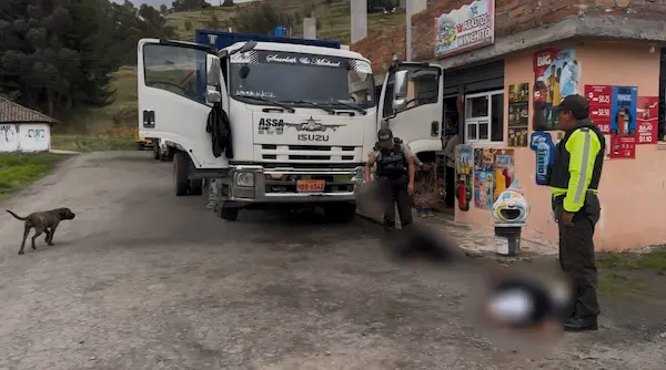 Los ciudadanos fueron neutralizados por los Caballeros de la Paz hasta realizar una revisión exhaustiva en el automotor