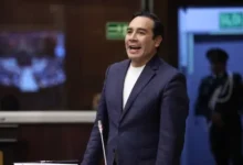 Comité recomienda destitución del correísta Juan Andrés González de la Asamblea