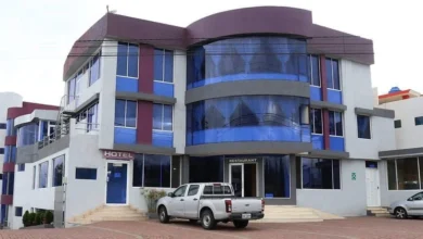 5 hoteles más baratos en Ambato precio y ubicación.