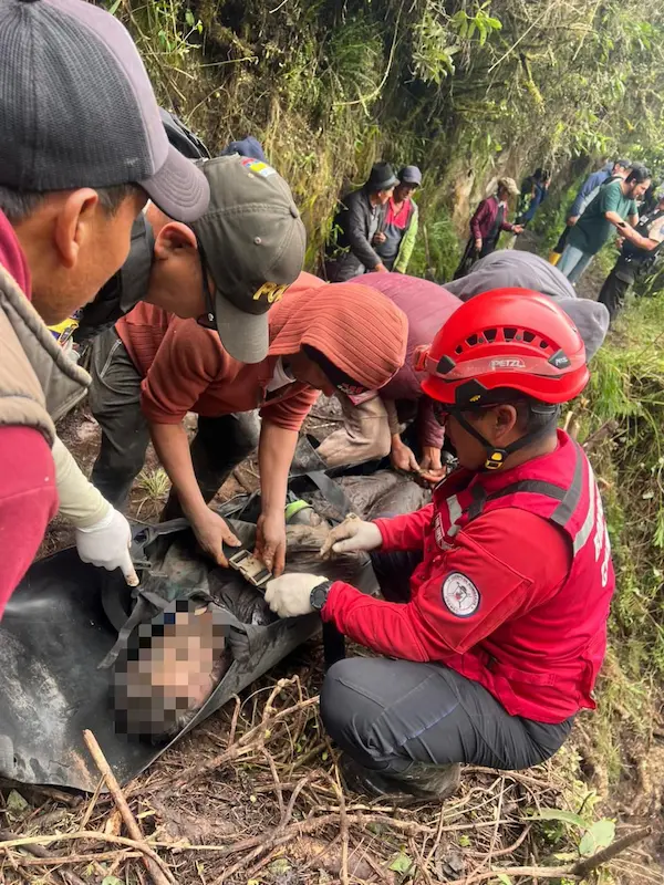 Bomberos Chambo tomó parte en el rescate del infortunado ciudadano