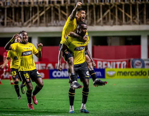 Barcelona logra la hazaña ante Argentinos y jugará fase 3. Fuente: BSC.