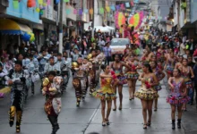 Carnaval Baños 2026 conoce artistas y agenda de eventos.