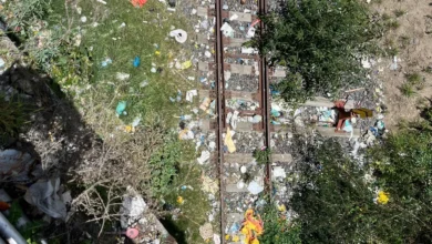 Deterioro de líneas férreas en Ambato inseguridad y plagas.