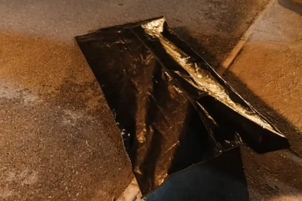 Además, había mensajes amenazantes