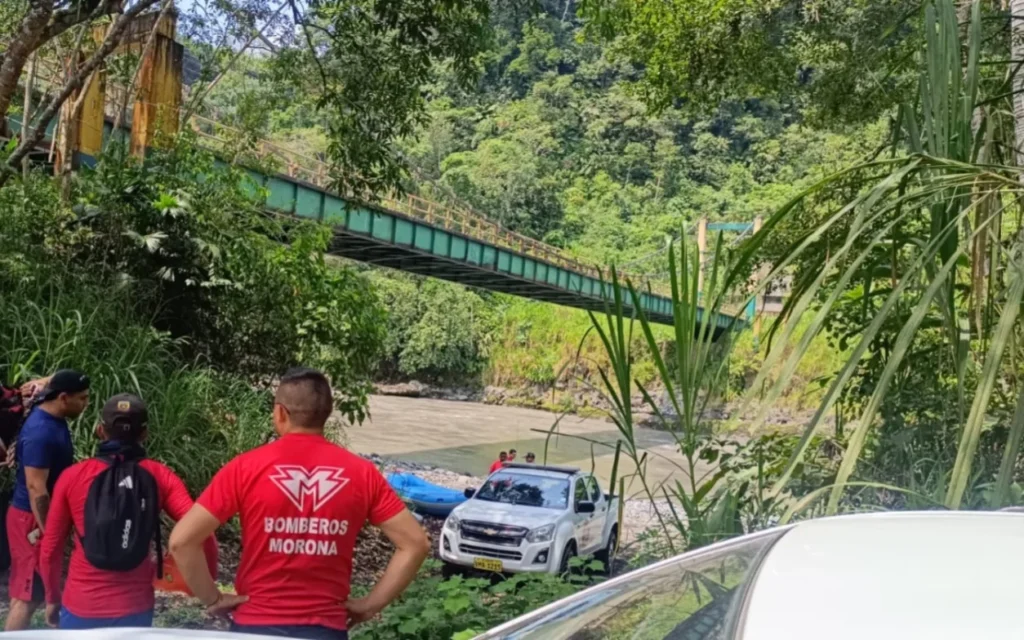 Hallan el cuerpo de hombre desaparecido en el río Upano.