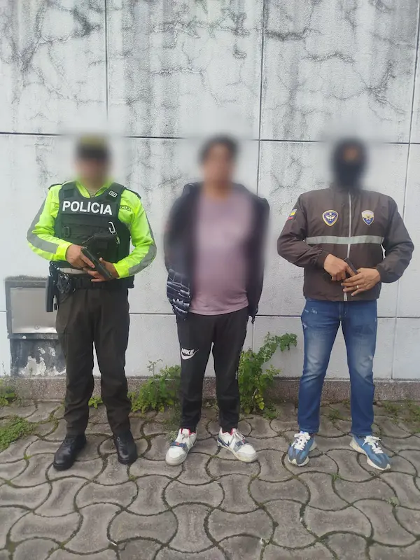Hombre de Riobamba de 34 años detenido con drogas