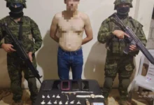 Hombre detenido en Echeandía por microtráfico de drogas.