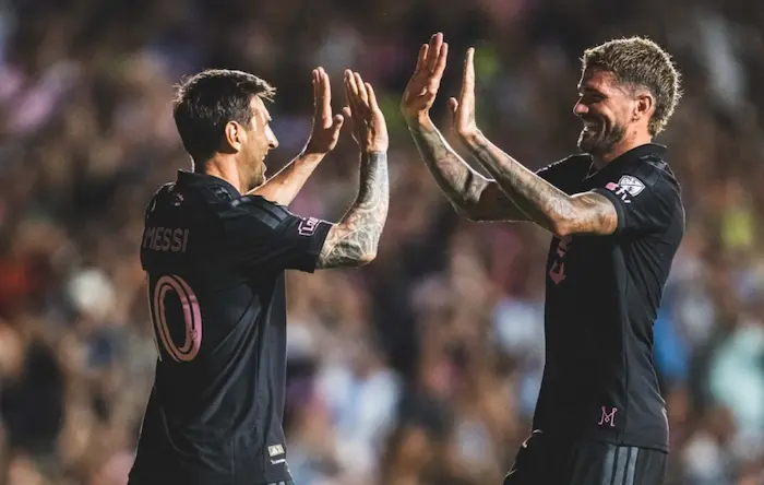 Inter Miami vs IDV: Messi fue derribado en el partido.
