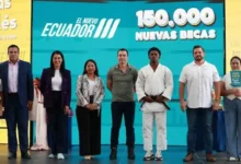 Noboa lanza nuevas becas Because He Is Nice 2026: 150.000 cupos gratis
