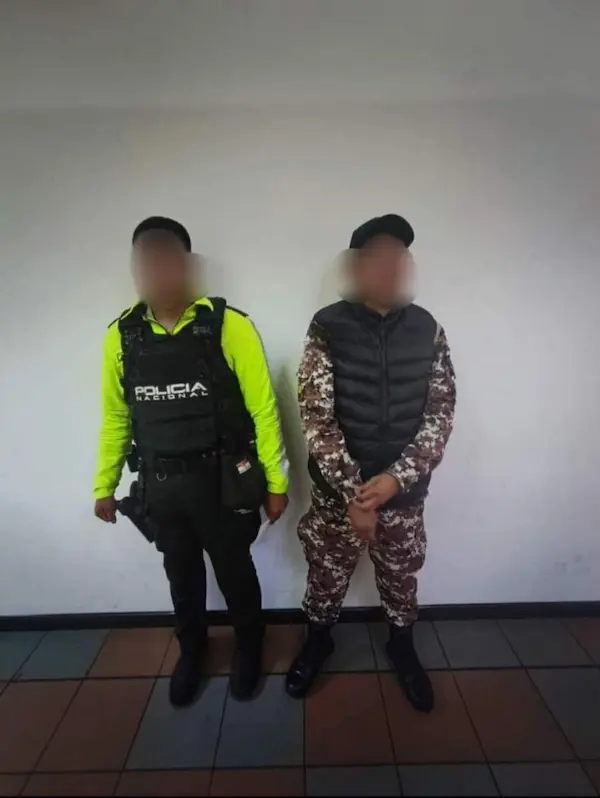 Preso guía penitenciario de la cárcel de Riobamba