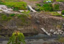 Puente sobre el río Pumacunchi sigue paralizado en Latacunga.