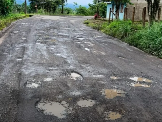 Vía Guayacán - Guasaganda será reconstruida en La Maná.