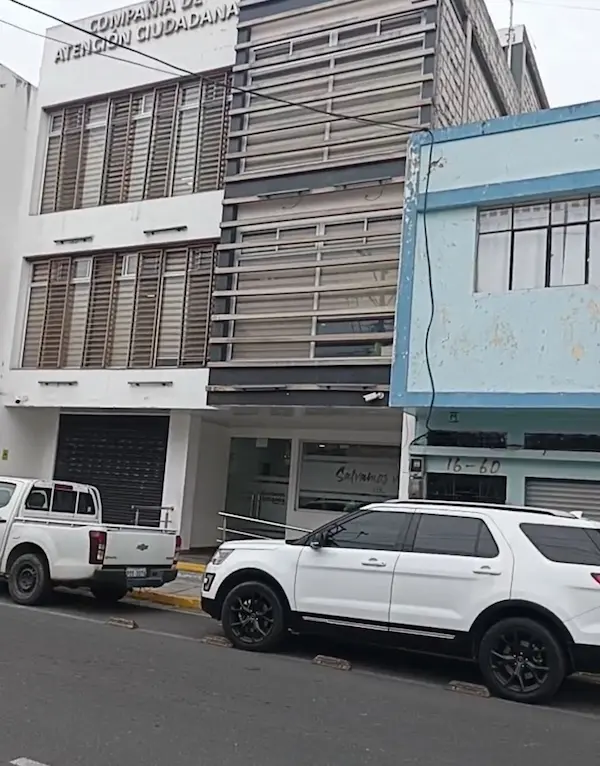 Allanamiento en oficinas de bomberos Riobamba