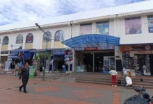 Mercado La Condamine en Riobamba: servicios, gastronomía y variedades