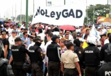 Marchas en Ecuador por jornada laboral este 13 de marzo