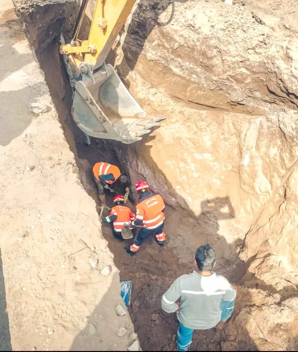 6 metros de profundidad tiene el canal