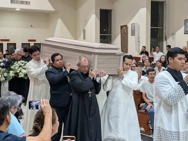 Onda consternación hubo entre la comunidad católica