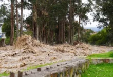Desbordamiento del río Yanuncay en Cuenca