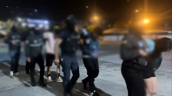 Los presuntos extorsionadores fueron presentados ante la autoridad competente