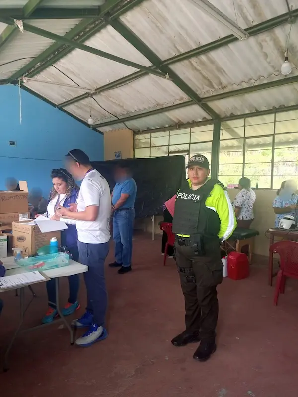 Se solicitó los permisos y se realizó una minuciosa inspección de equipos, medicamentos y salubridad