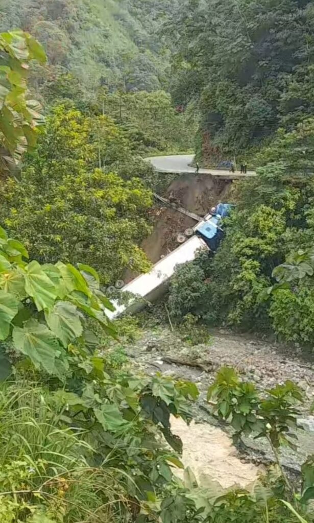 Hasta el cierre de esta nota no se sabía de heridos