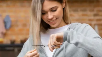 Días para cortarse el cabello en marzo 2026 según el calendario lunar