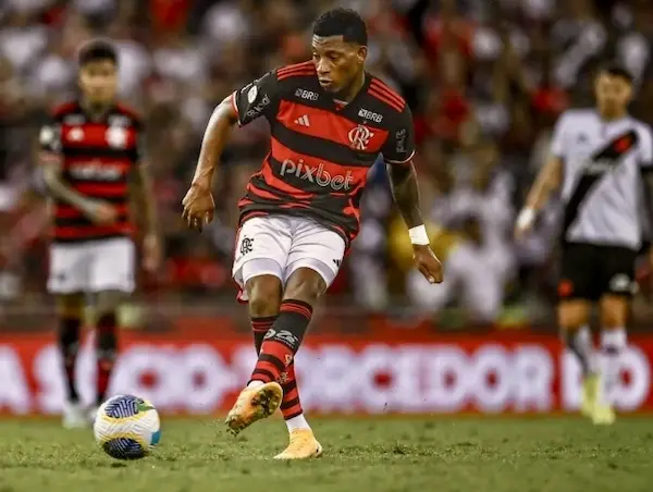 Gonzalo Plata: revelan indisciplinas que tiene en Flamengo.