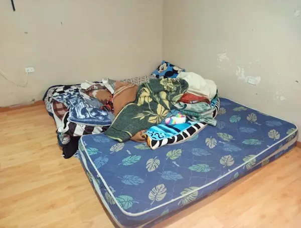 Así dormían los internos