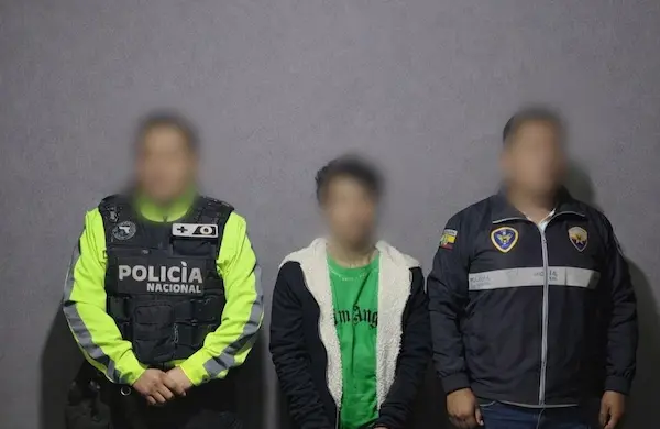 Hombre detenido por microtráfico de drogas en Riobamba