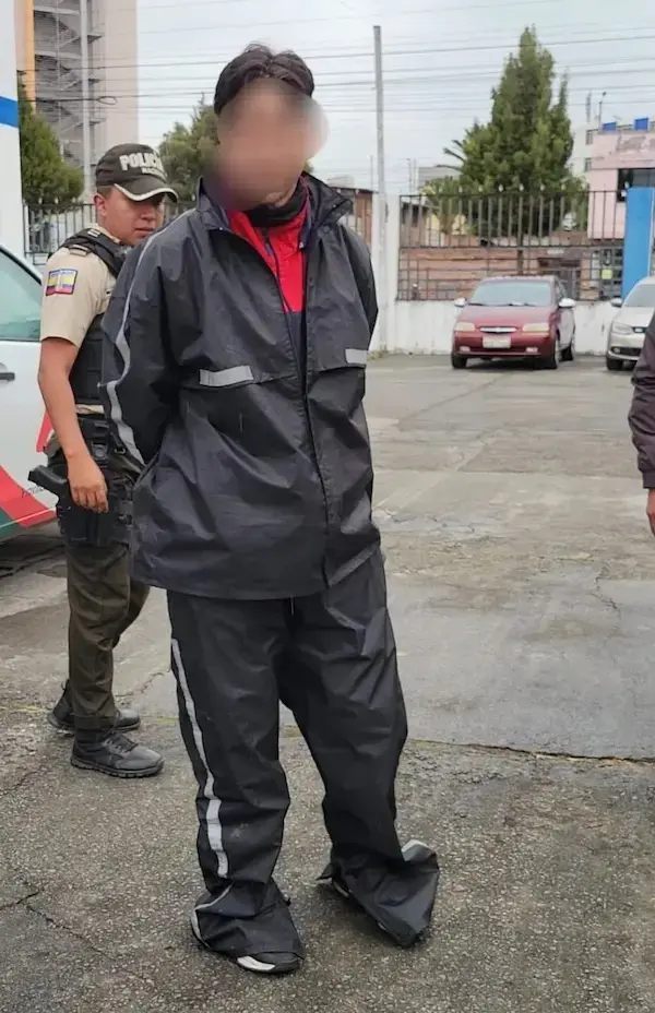 Luis Carlos C. P. fue presentado a La Prensa en el Comando de la Subzona Chimborazo N°6