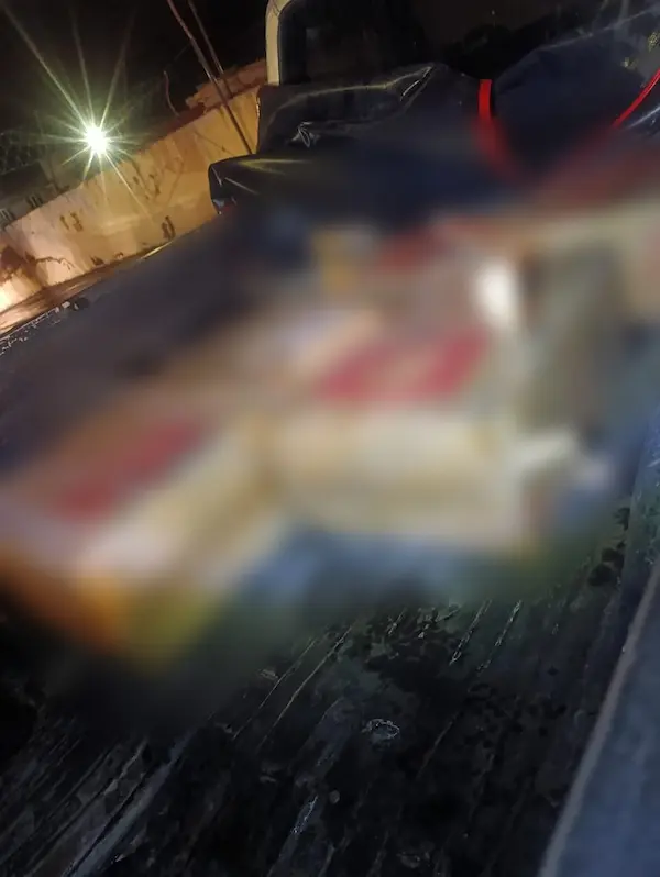 La droga estaba camuflada en unas cajas de cerveza