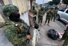 Hombre que tenía USD 4280 falsos en Riobamba está preso