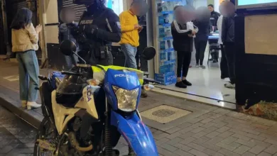 Jóvenes de Riobamba estafados en tienda de celulares