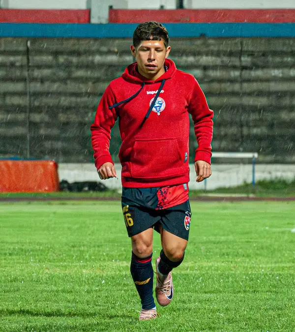 Daquilema ficha a Neyder Arias, ex Cisneros y Olmedo en 2025.