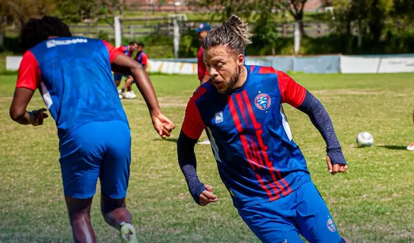 Olmedo disputa su primer partido dirigido por Sixto Vizuete.