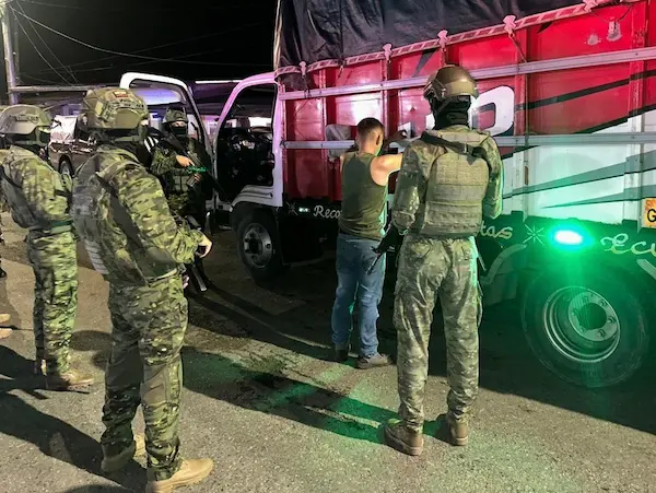 Toque de queda 2026 desplazaría inseguridad hacia la Sierra Centro