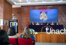 Unach lanza 1° edición del programa Mujeres Que Transcienden