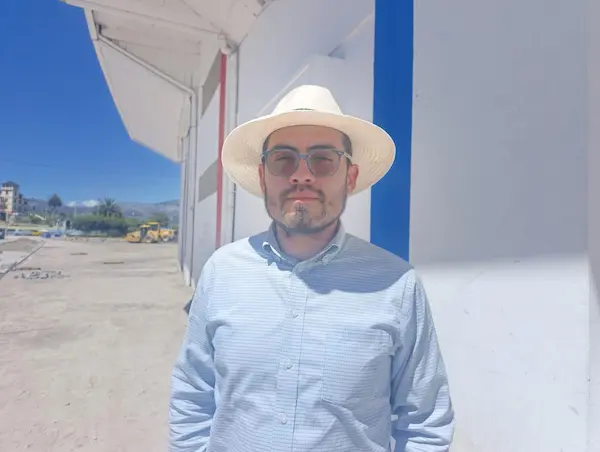 Ángel Veloz, superintendente de la obra.