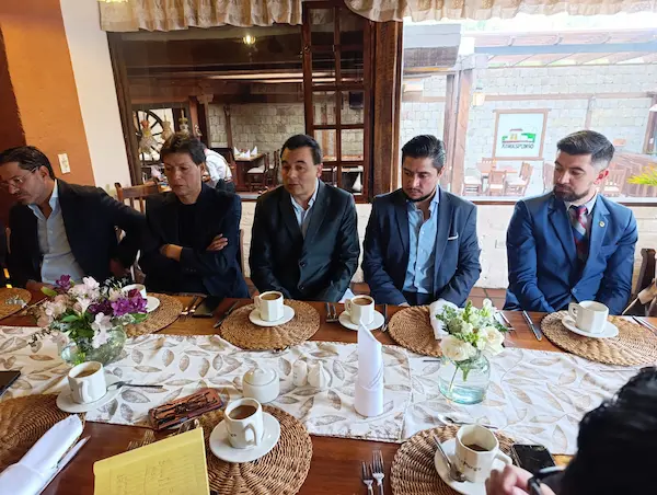 ESPOCH busca la acreditación internacional para la FADE con el ACBSP.