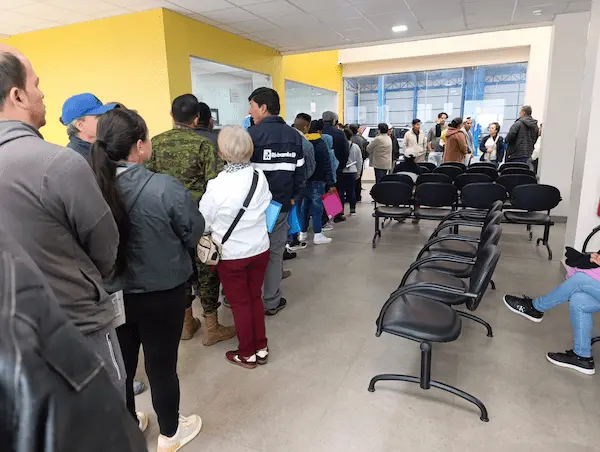 Si va a matricular su vehículo considere que estos días habrá mucha afluencia.